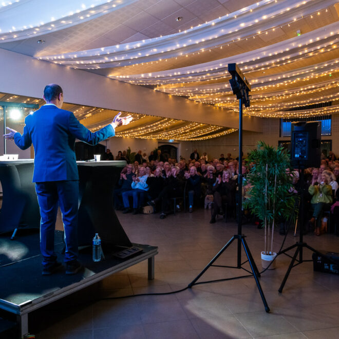 Beau succès pour notre première réunion publique